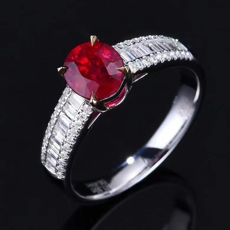 Feuer der Leidenschaft – 18K Gold Ring mit 1.5ct Unbehandeltem Rubin