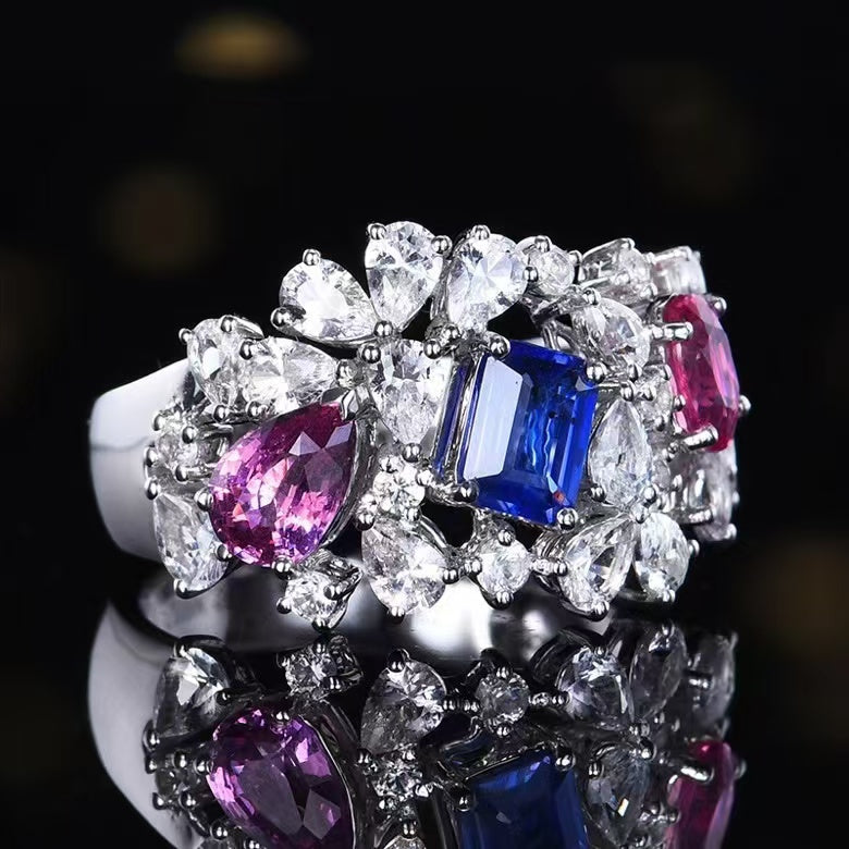 Saphir der Eleganz: Der Majestätische Ring in 18K Gold