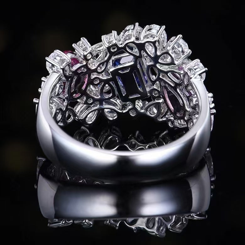 Saphir der Eleganz: Der Majestätische Ring in 18K Gold