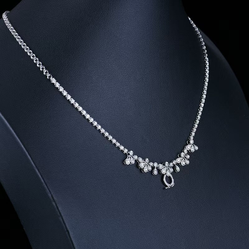 Stellar Elegance – 18K Gold Diamant-Halskette ohne Anhänger