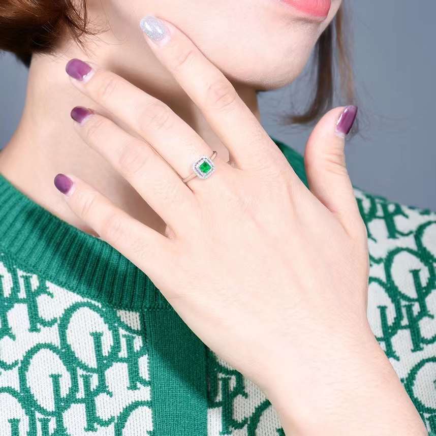 Der Smaragdtraum – Exklusiver 18k Gold Ring mit Natur-Smaragd