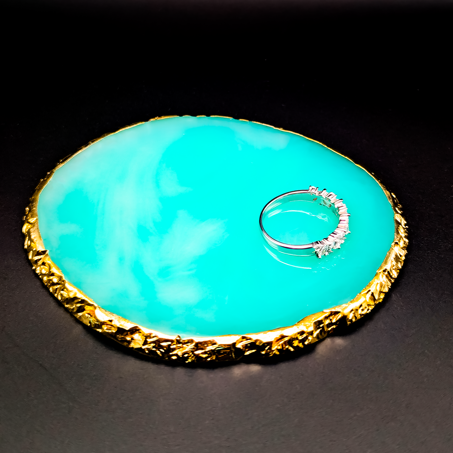 Mondschein Majestät – Exklusiver Sterling Silberring mit CZ-Tropfen