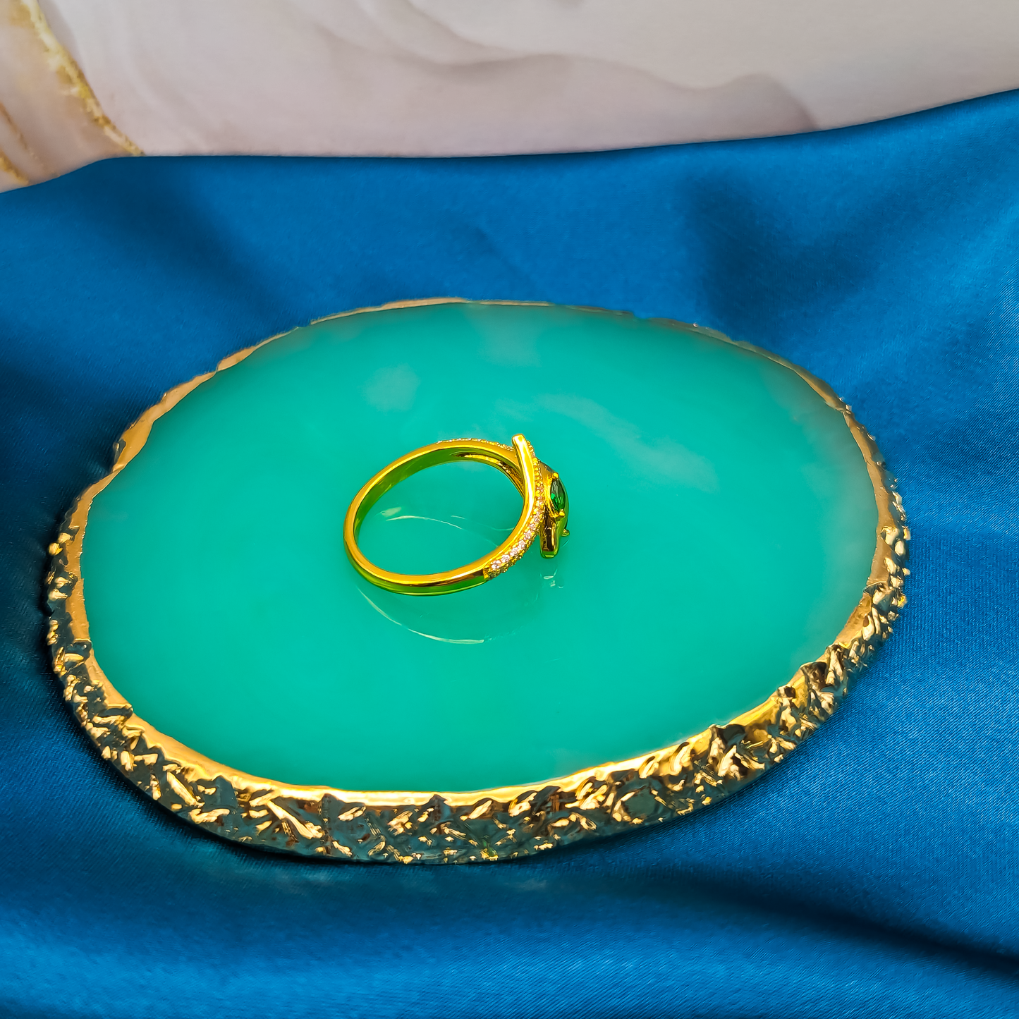 Serpiente Dorada – Anillo elaborado en Plata de Ley 925 con baño de Oro Vermeil de 18K