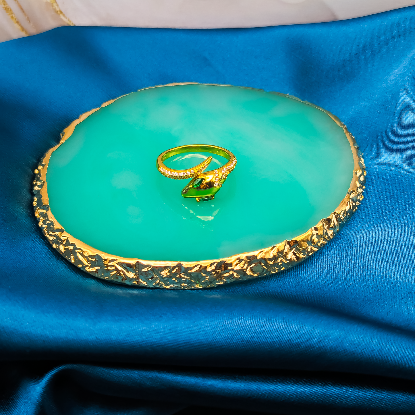 Serpiente Dorada – Anillo elaborado en Plata de Ley 925 con baño de Oro Vermeil de 18K
