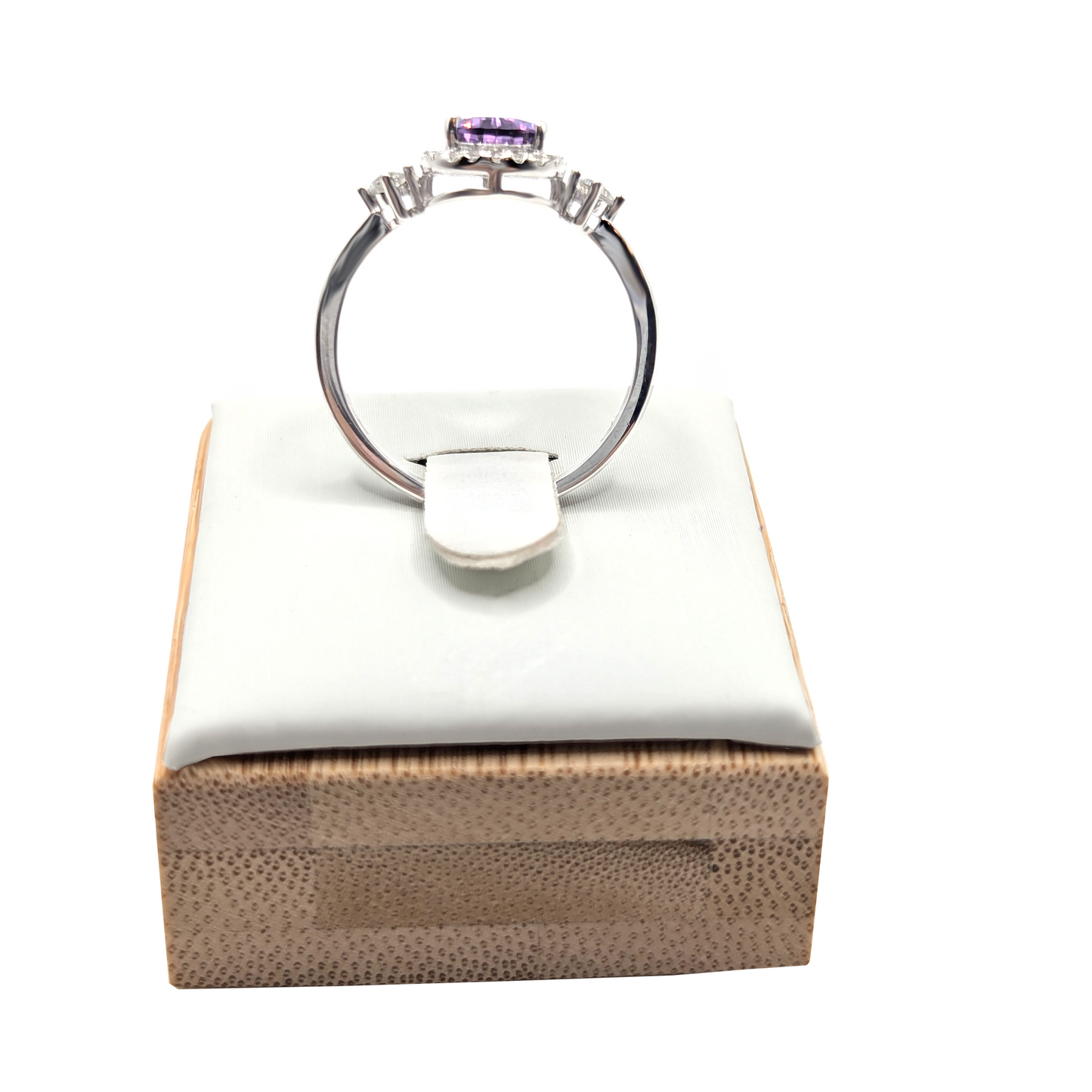 Violet Drop – Elegante anillo en plata de primera ley