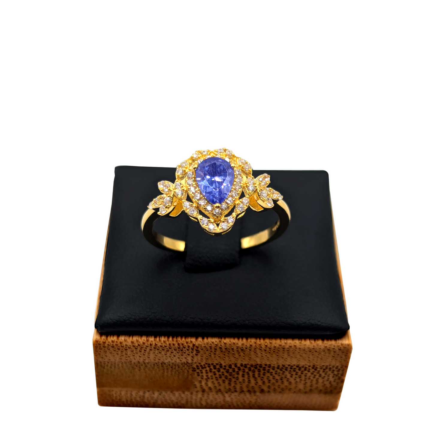 Himmelstropfen – Goldener Tropfen Ring der Eleganz