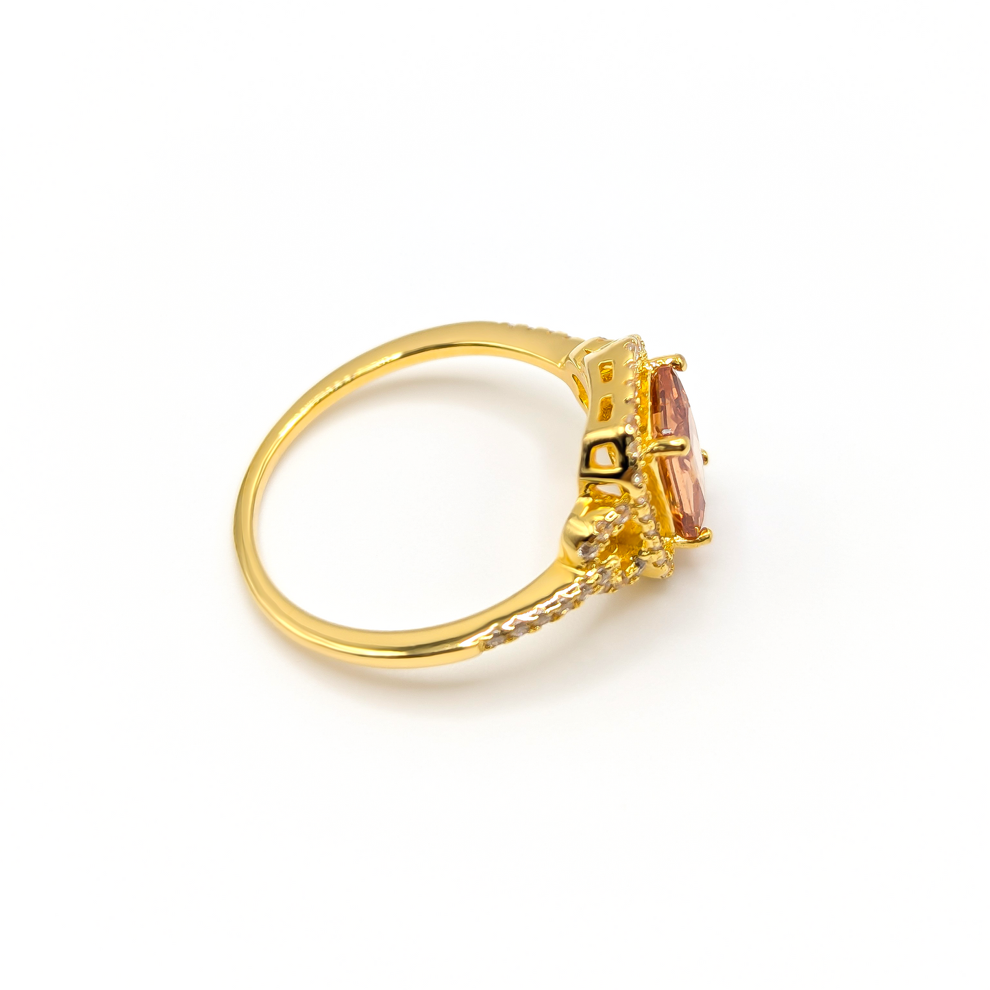 Sonnenglanz-Ring – Exquisite Eleganz aus der Goldener Sonnenstrahl Kollektion