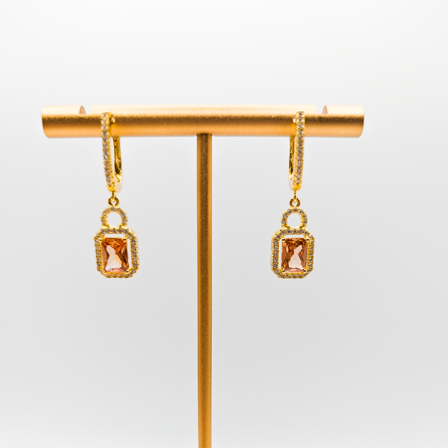 Strahlende Eleganz – Ohrringe aus der Goldener Sonnenstrahl Kollektion