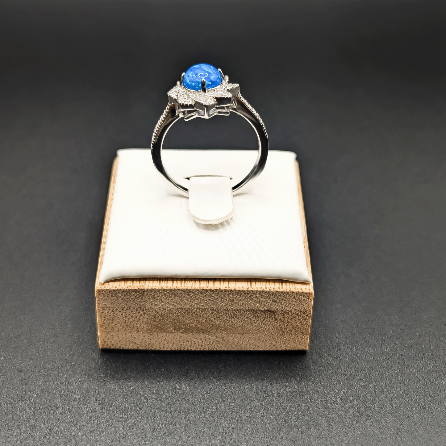 Anillo flor estrellada