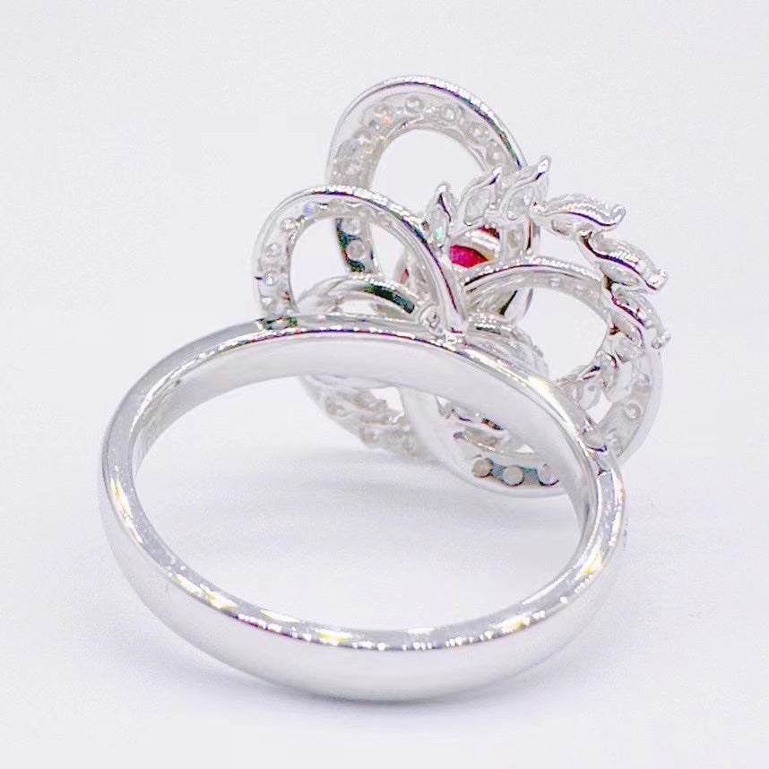 Star Flame – Anillo de oro de 18 quilates con rubí de sangre de paloma sin tratar