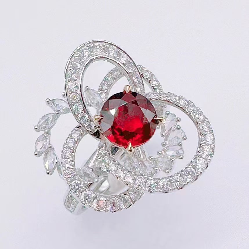 Star Flame – Anillo de oro de 18 quilates con rubí de sangre de paloma sin tratar