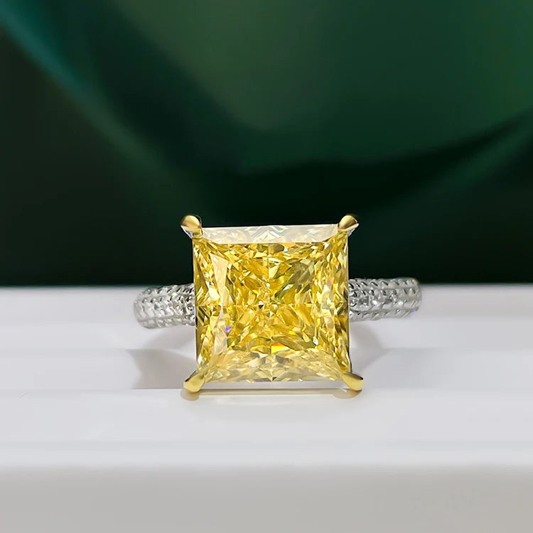925 Sterling Silber 5,00 ct Moissanit-Ring – Strahlende Perfektion im Princess Cut