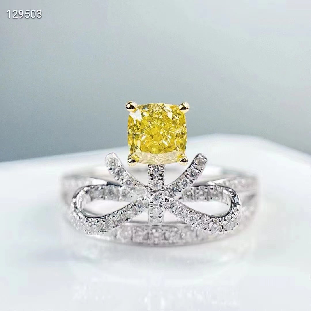 Exclusive GIA 18k Gold 0.73ct Classic Yellow Diamond Ring