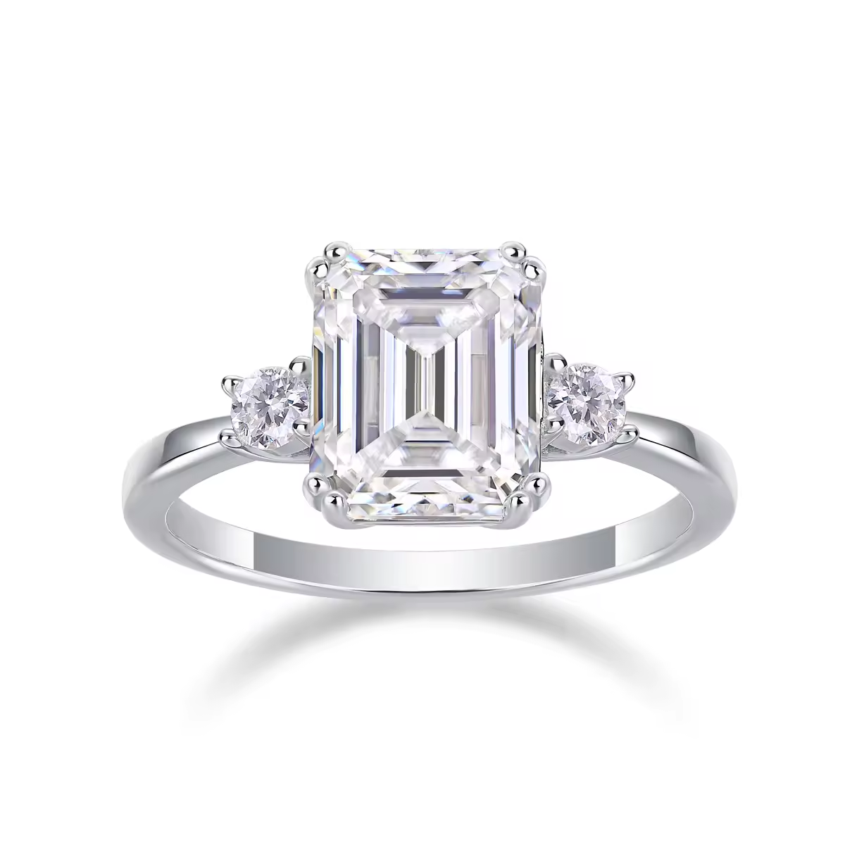 Pure Glamour: 925 Sterling Silver 4CT Emerald Cut VVS1 D Moissanite Ring