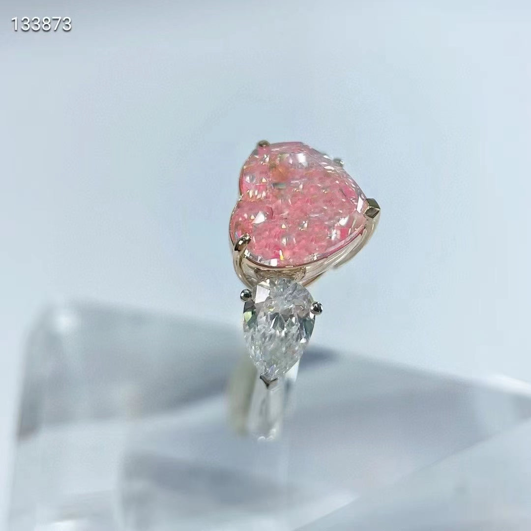 El corazón del tiempo - Anillo exclusivo de oro de 18k con diamante rosa natural