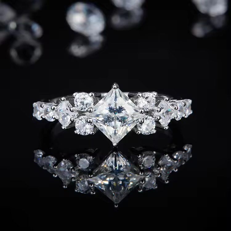 Eternal brilliance: The 14K white gold crown jewel moissanite ring