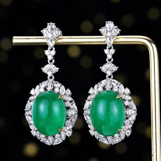 Eternal luxury: 18K gold earrings with 22.98ct natural emerald