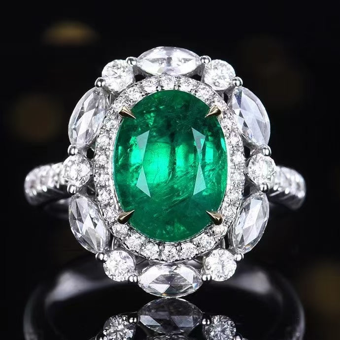 Emerald Shine – 18K Gold Ring Pendant with 3.7ct Zambian Emerald