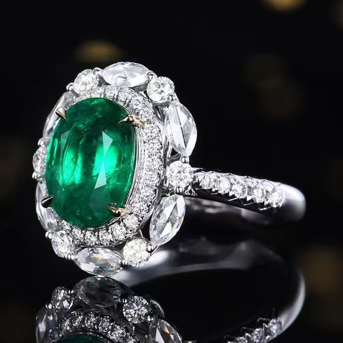 Emerald Shine – 18K Gold Ring Pendant with 3.7ct Zambian Emerald