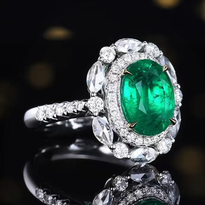 Emerald Shine – 18K Gold Ring Pendant with 3.7ct Zambian Emerald