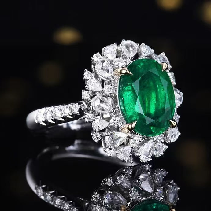 Verde Éternel – Transformable masterpiece in 18K gold with Zambian emerald