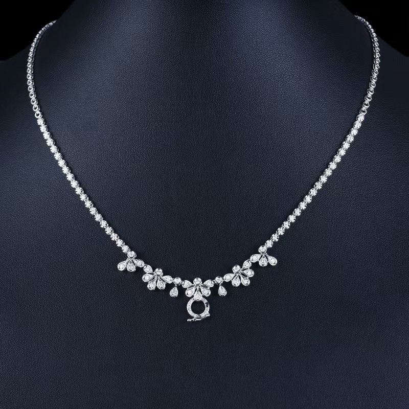 Stellar Elegance – 18K Gold Diamond Necklace without Pendant