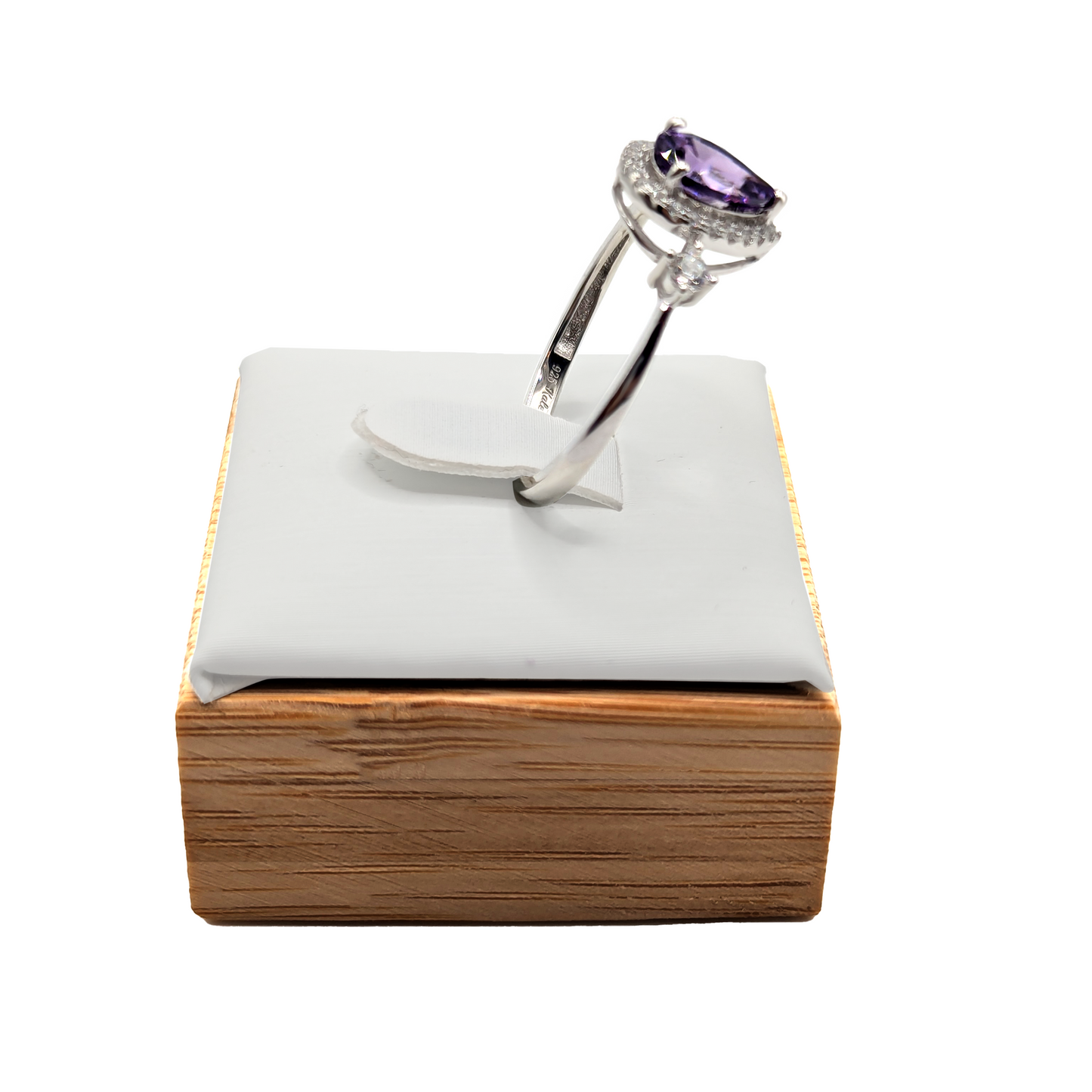 Violet Drop – Elegant Ring in Sterling Silver