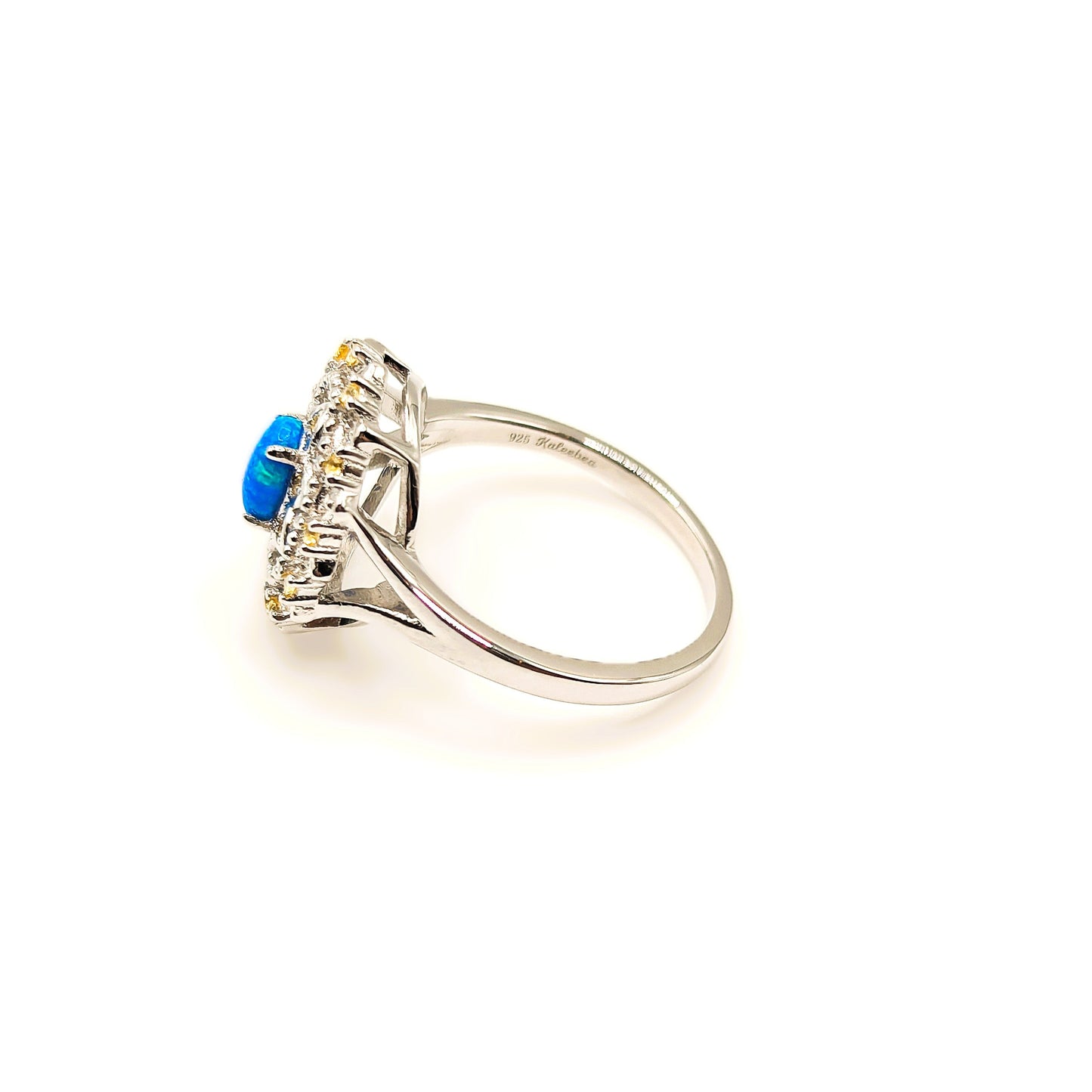 Azul Océano – El anillo insignia de la colección “Ocean Dreams”
